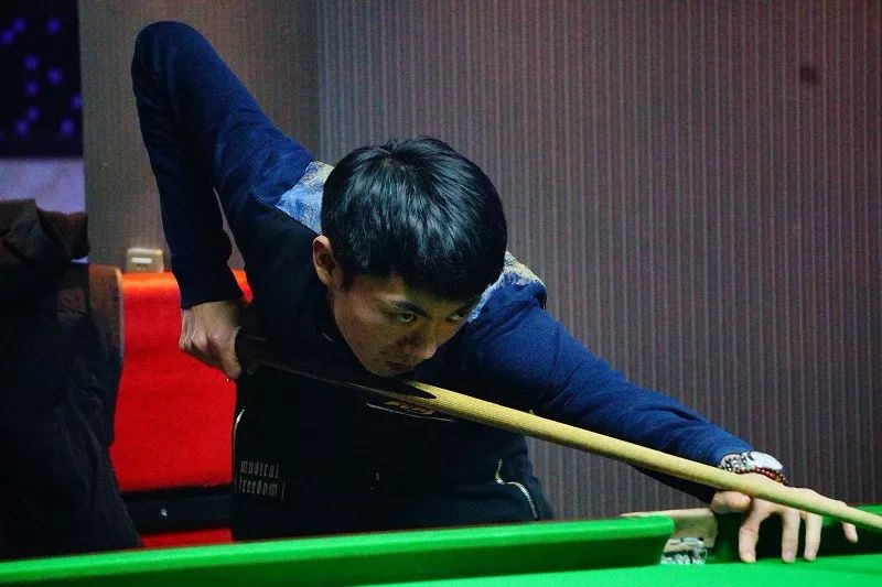 球赛历中潜 球赛历中潜