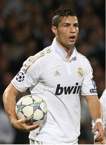 进球后的激 进球后的激