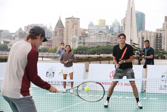 在本届比赛 在本届比赛